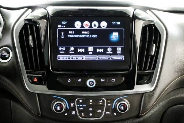 APPLE CARPLAY! HEATED SEATS! 2018 Chevrolet TRAVERSE LT AWD SUV for sale in Clinton, MO – photo 11