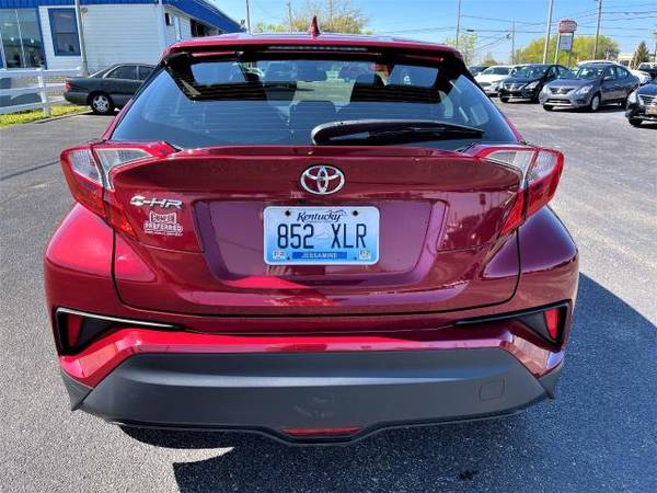 2018 Toyota C-HR XLE FWD (Natl) - - by dealer for sale in NICHOLASVILLE, KY – photo 15