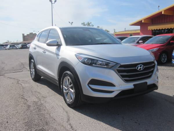 2016 Hyundai Tucson SE 4dr SUV w/Beige Seats - - by for sale in Bethany, OK – photo 4