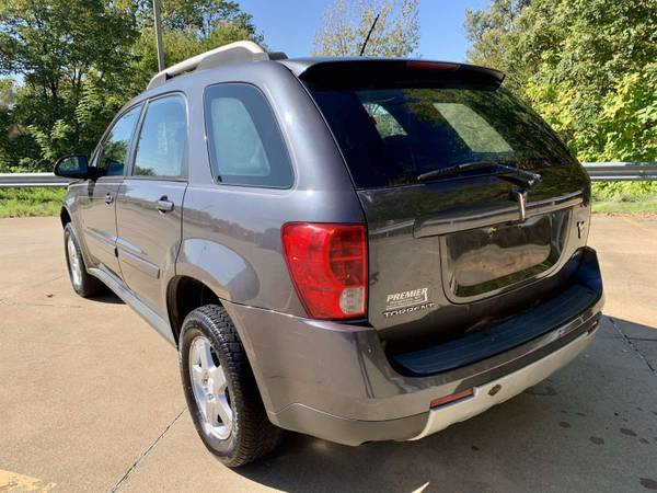2008 Pontiac Torrent AWD - cars & trucks - by owner - vehicle... for sale in Akron, OH – photo 3