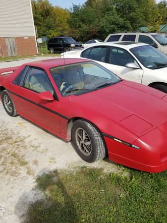 1986 Fiero SE - cars & trucks - by owner - vehicle automotive sale for sale in Cookeville, TN – photo 3