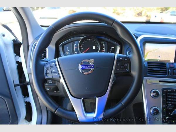 2017 Volvo XC60 T5 AWD Dynamic LOW MILES ALL WHEEL DRIVE - cars &... for sale in San Luis Obispo, CA – photo 14