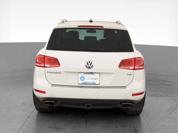 2013 VW Volkswagen Touareg TDI Lux Sport Utility 4D suv White - -... for sale in Long Beach, CA – photo 9
