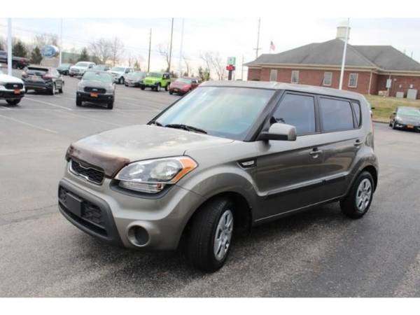 2013 Kia Soul BASE - - by dealer - vehicle automotive for sale in Waterloo, MO – photo 12