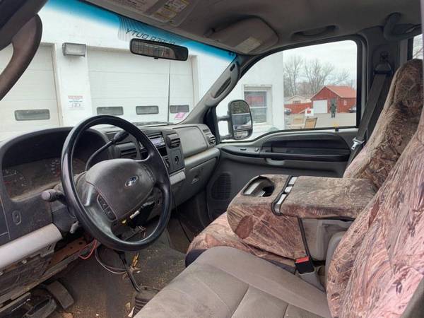 2005 Ford Super Duty F-250 F250 F 250 Crew Cab 156 XLT 4WD - cars & for sale in East Windsor, CT – photo 9