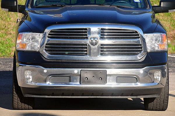 Ram 1500 Crew Cab2015*SLT Pickup 4D 5 1/2 ft*DOWN PAYMENT AS LOW AS... for sale in Clarksville, KY – photo 3