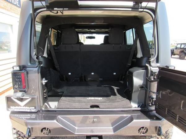 2014 Jeep Wrangler Unlimited - 3mo/3000 mile warranty! - cars & for sale in York, NE – photo 17