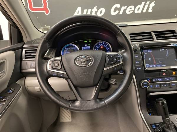 2016 Toyota Camry Hybrid XLE - - by dealer - vehicle for sale in Akron, OH – photo 22