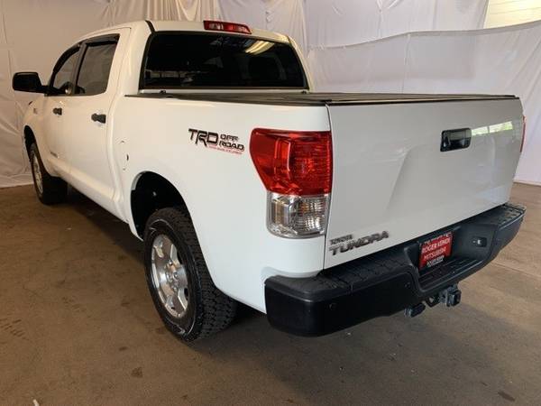 2013 Toyota Tundra 4WD CREW MAX 4X4 LOADED CrewMax for sale in Tigard, OR – photo 4