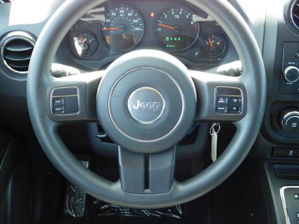 2011 Jeep Compass Latitude for sale in Hastings, MN – photo 15