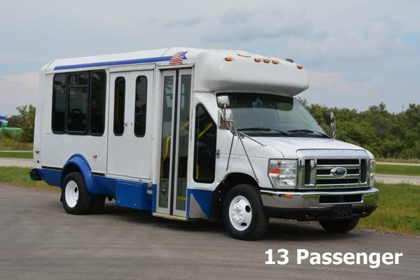 Shuttle Bus Liquidation Sale for sale in Evansville, IN – photo 3