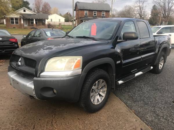2003 GMC YUKON 2WD V8 AUTOMATIC 287.000 MILES - cars & trucks - by... for sale in Thomasville, NC – photo 11