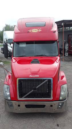 Volvo truck 780 for sale in San Benito, TX – photo 3