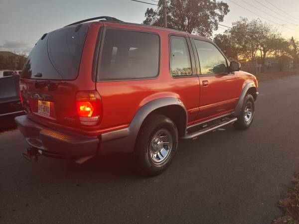1998 ford Explorer sport - cars & trucks - by owner - vehicle... for sale in New Braunfels, TX – photo 3
