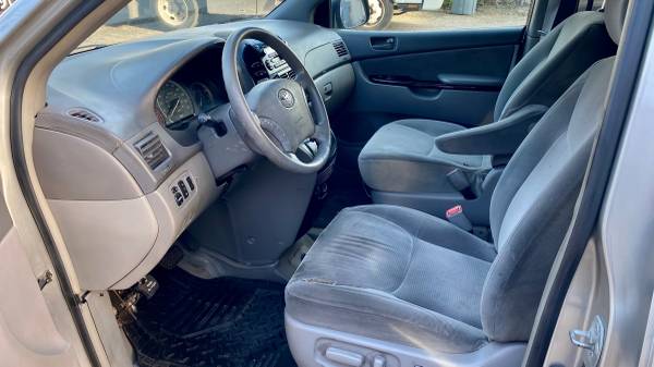 2005 Toyota Sienna Wheelchair Accessible minivan HI MILES - cars &... for sale in West Babylon, NY – photo 5