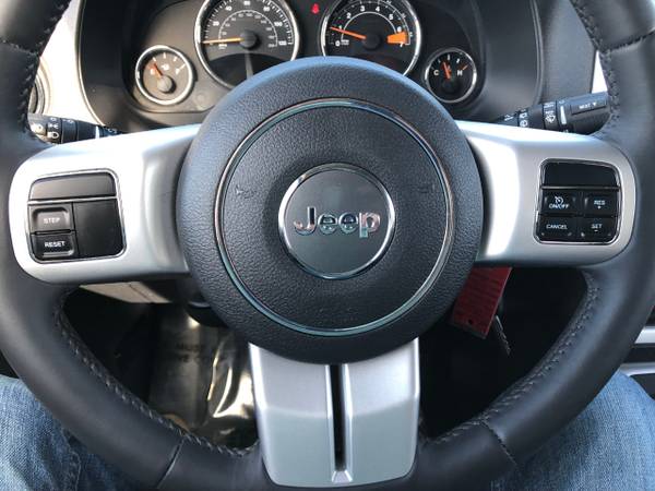 2016 Jeep Compass 4WD 4dr High Altitude Edition for sale in NICHOLASVILLE, KY – photo 11