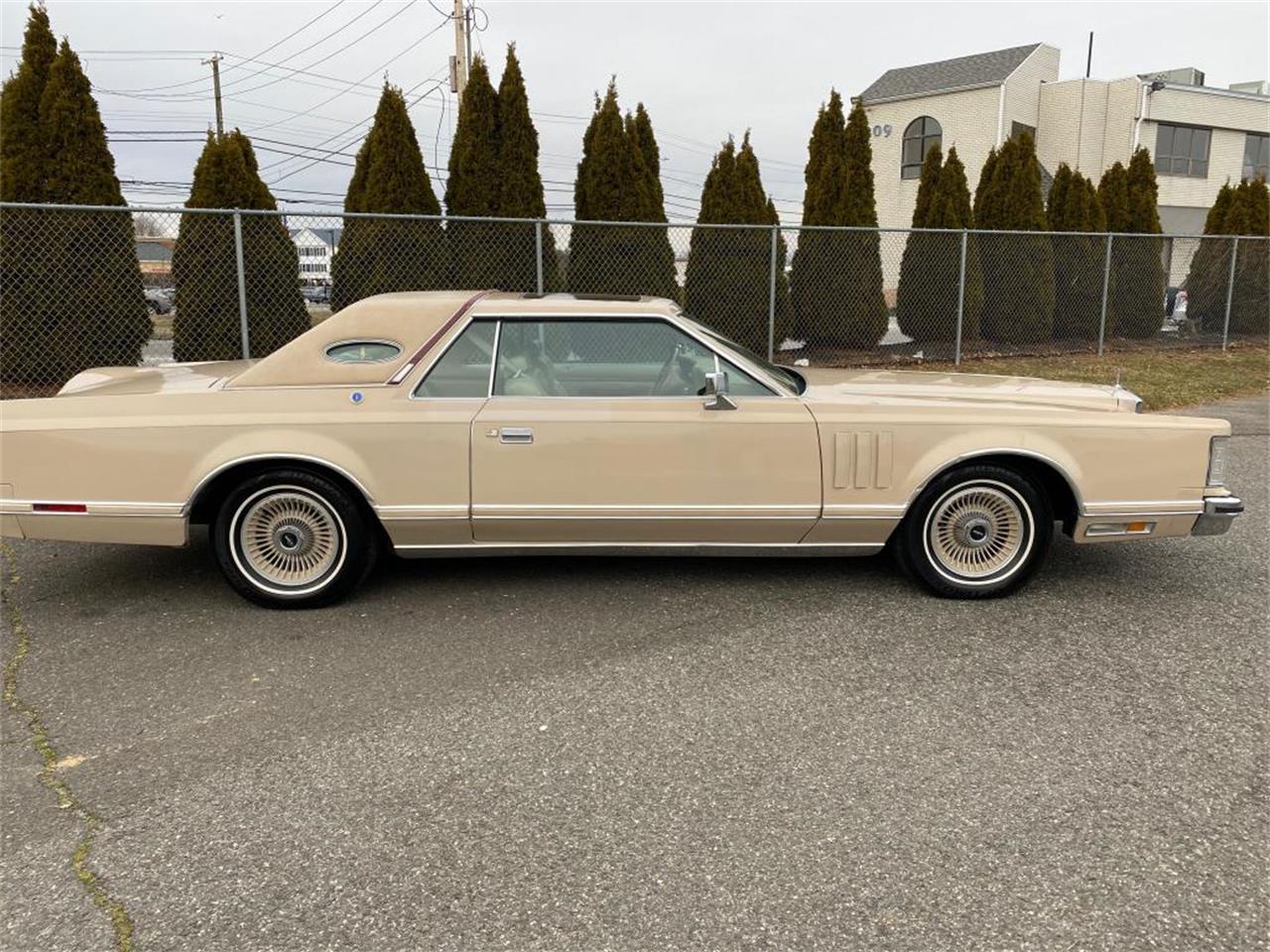 1979 Lincoln Mark VIII for sale in Milford City, CT – photo 11