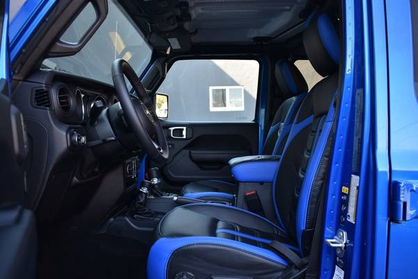 2021 Jeep Gladiator Sport S 4x4 4dr Crew Cab 5.0 ft. SB Pickup Truck... for sale in Miami, VA – photo 17