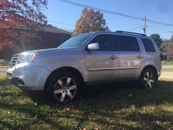 2015 Honda Pilot touring AWD OR BEST OFFER - cars & trucks - by... for sale in Louisville, KY – photo 9