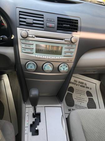 2009 toyota Camry LE - cars & trucks - by owner - vehicle automotive... for sale in Chicago, IL – photo 16