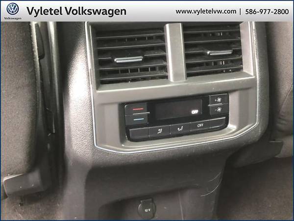 2018 Volkswagen Atlas SUV 3.6L V6 Launch Edition FWD *Ltd - cars &... for sale in Sterling Heights, MI – photo 13