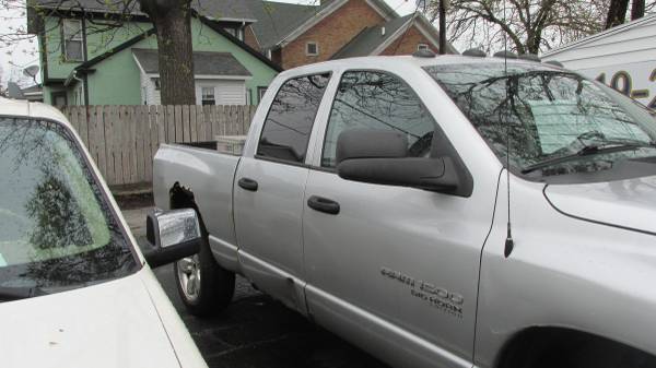 2005 DODGE RAM 1500 4X4 - - by dealer - vehicle for sale in Michigan City, IN – photo 2
