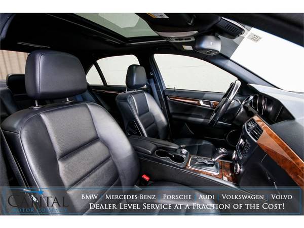 12 Mercedes C300 Sport 4MATIC! Clean, Luxury Sedan! - cars & trucks... for sale in Eau Claire, MN – photo 7