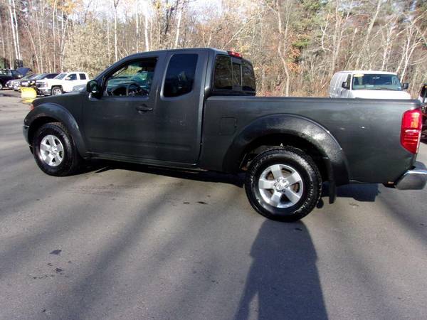 2010 Nissan Frontier SE V6 4x4 4dr King Cab Pickup 5A WE CAN FINANCE... for sale in Londonderry, NH – photo 8