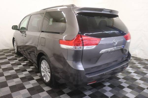 2012 TOYOTA SIENNA XLE - - by dealer - vehicle for sale in Akron, OH – photo 4