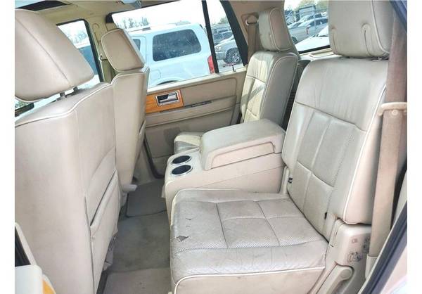 2007 Lincoln Navigator Ultimate - - by dealer for sale in Knoxville, TN – photo 10