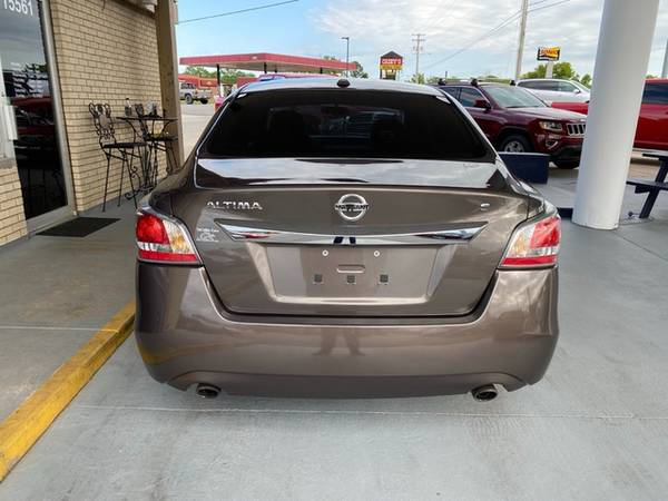 2015 Nissan Altima 2 5 S - - by dealer - vehicle for sale in Forsyth, MO – photo 5