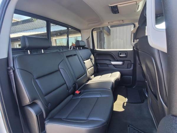 2015 Chevrolet Silverado 2500 HD Crew Cab Diesel 4x4 4WD Chevy LTZ for sale in Portland, OR – photo 17