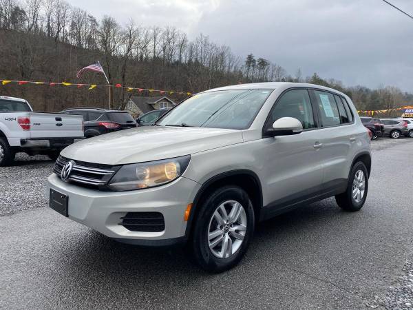 2013 Volkswagen Tiguan S 4Motion AWD 4dr SUV (ends 1/13) - cars & for sale in Seymour, TN – photo 3