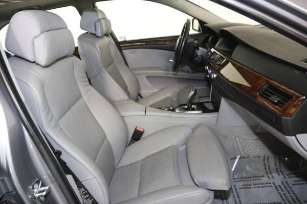 2008 BMW 5 SERIES 535 LUXURY NAVI LEATHER SUNROOF LOW MILES... for sale in Westfield, IN – photo 2