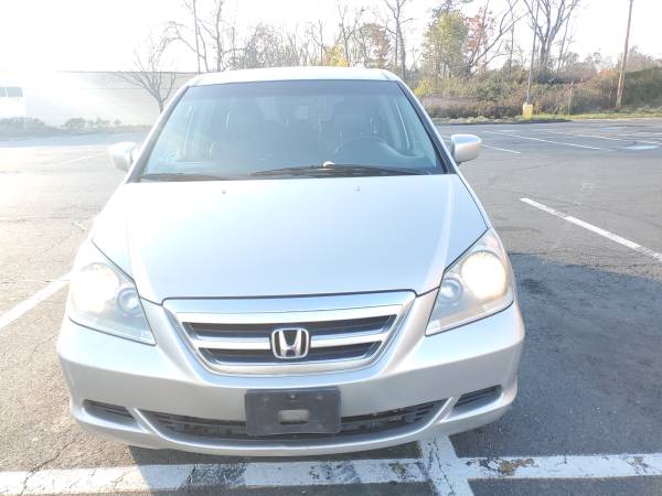 2006 Honda Odyssey V6 170,000 miles !super clean! - cars & trucks -... for sale in Bloomfield, CT – photo 9