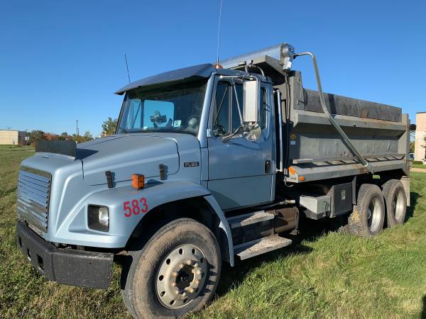 1994 Freightliner FL-80 for sale in Sycamore, IL