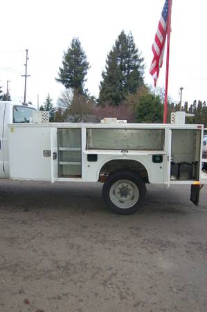2004 Ford F550 SUPER DUTY - - by dealer - vehicle for sale in Eugene, OR – photo 16