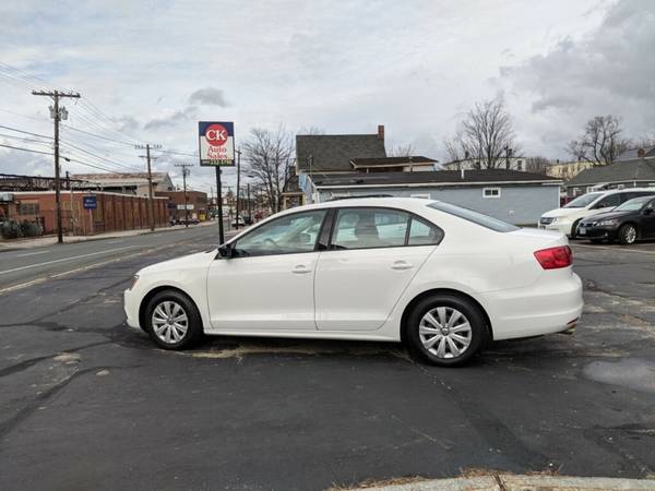 2014 Volkswagen Jetta Base - cars & trucks - by dealer - vehicle... for sale in Manchester, NH – photo 8