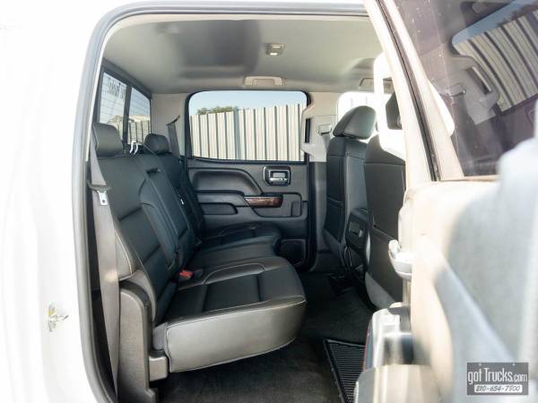 2018 GMC Sierra 3500HD SLT - - by dealer - vehicle for sale in San Antonio, TX – photo 16