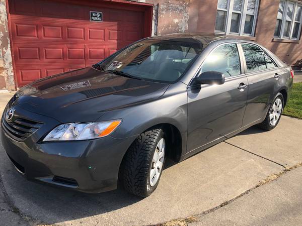 2009 toyota Camry LE - cars & trucks - by owner - vehicle automotive... for sale in Chicago, IL – photo 7