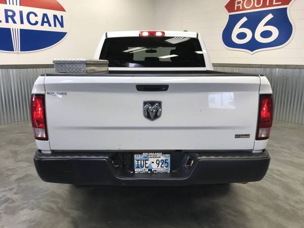 2012 RAM 1500 ST CREW CAB! CLEAN CARFAX! V8 FLEX FUEL! ONLY 76.5K MI!! for sale in Norman, TX – photo 5