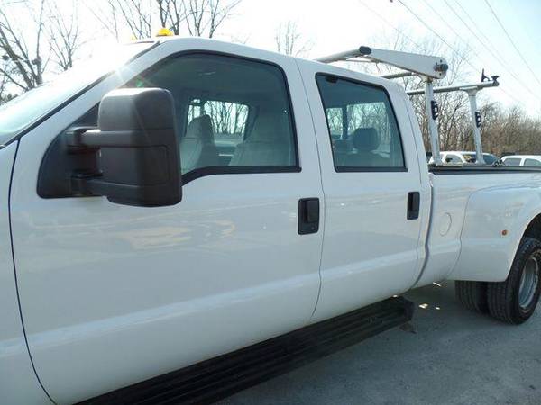 2008 Ford F-350 SD XL Crew Cab DRW 4WD - - by dealer for sale in Carroll, OH – photo 10