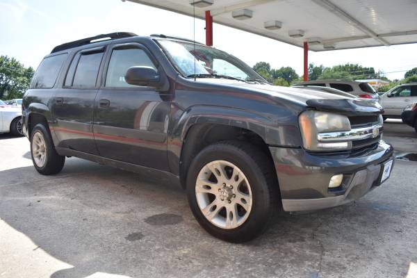 2005 CHEVROLET TRAILBLAZER EXT WITH 3RD ROW SEATING 4.2 6 CYLINDER -... for sale in Greensboro, NC – photo 7