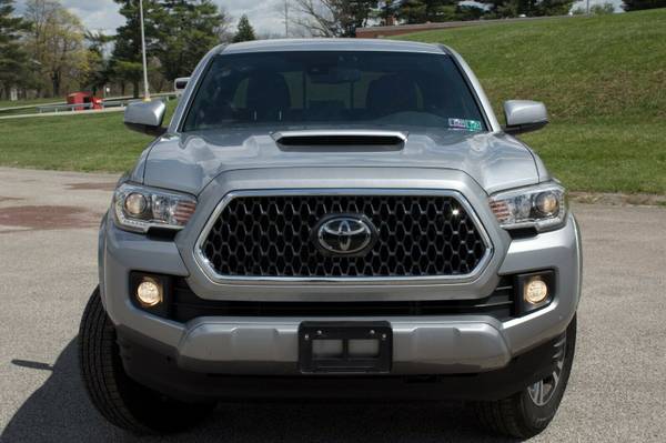 2018 Toyota Tacoma DOUBLE CAB - - by dealer - vehicle for sale in Holtwood, PA – photo 12