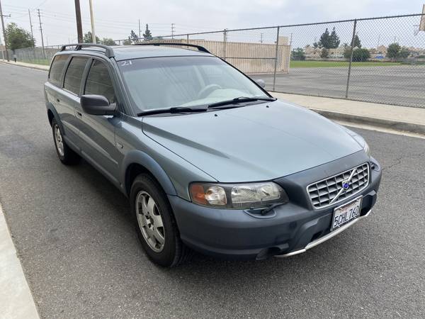 2002 Volvo V70 XC. LOW MILES!! EXTREMELY CLEAN!! - cars & trucks -... for sale in Arleta, CA – photo 3