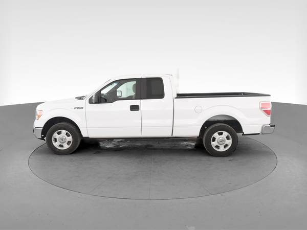 2014 Ford F150 Super Cab XLT Pickup 4D 6 1/2 ft pickup White -... for sale in Chicago, IL – photo 5