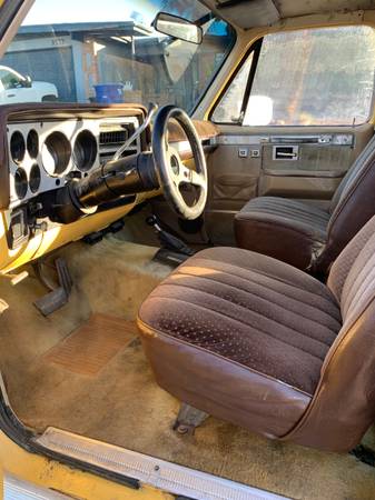 1983 GMC jimmy 4x4 full size blazer - cars & trucks - by owner -... for sale in Tucson, AZ – photo 5