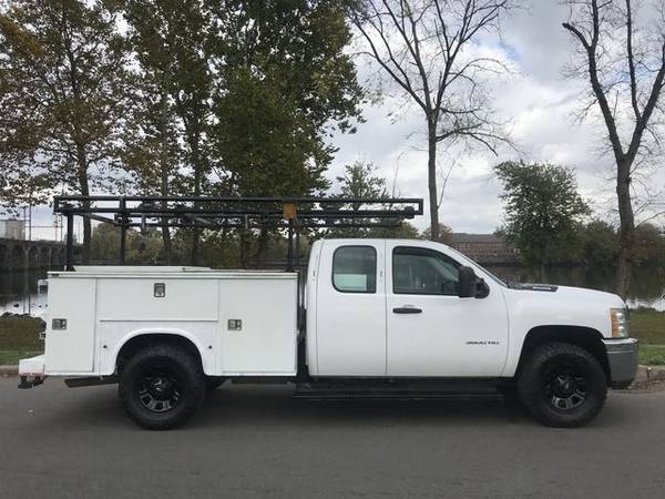 2013 Chevrolet Silverado 3500 HD Extended Cab - Financing Available!... for sale in Morrisville, PA – photo 2