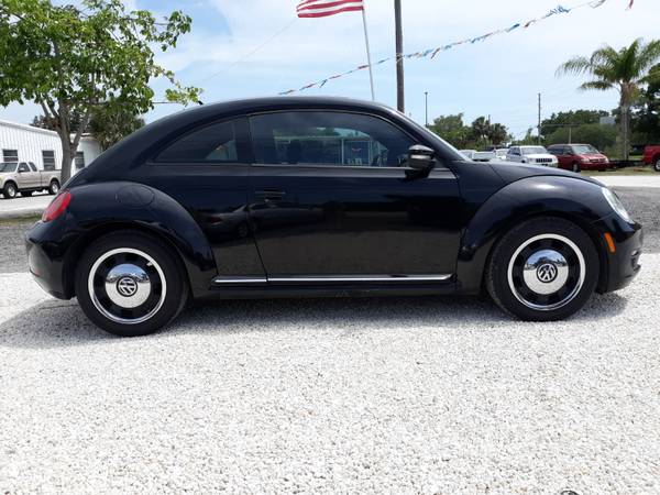 2012 Volkswagen Beetle - - by dealer - vehicle for sale in Clearwater, FL – photo 4