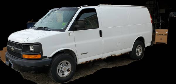 2004 Chevy Express 3500 Cargo Van for sale in Skokie, IL – photo 4